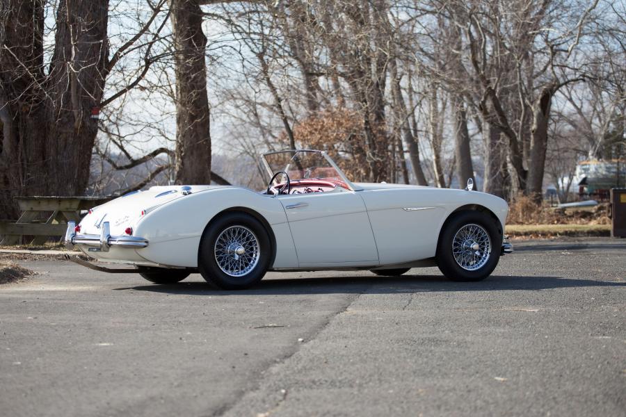  Austin-Healey 3000 BT7 (Mk II) 1961 года  (фото 31 из 37)
